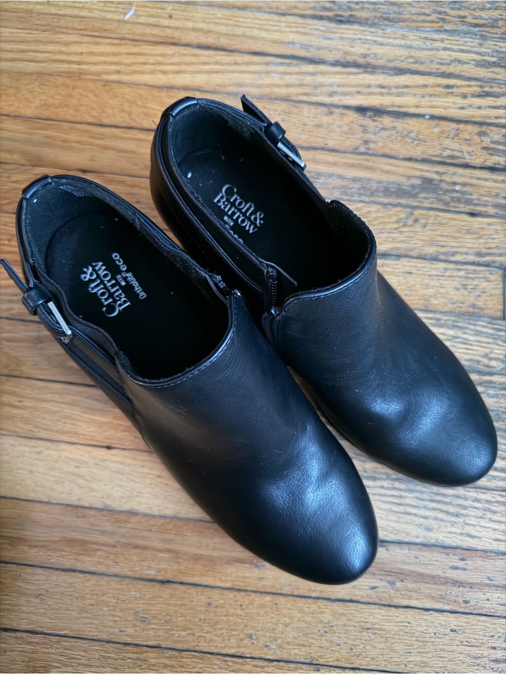 croft & barrow Black Leather Side-Zip Ankle Booties